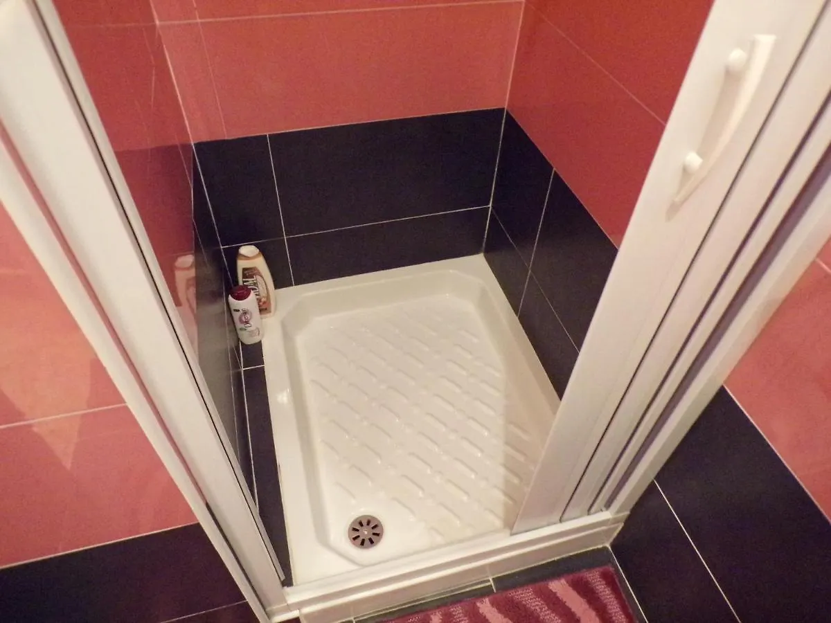 Nuova Aurora Rent Rooms Roccalumera Italy