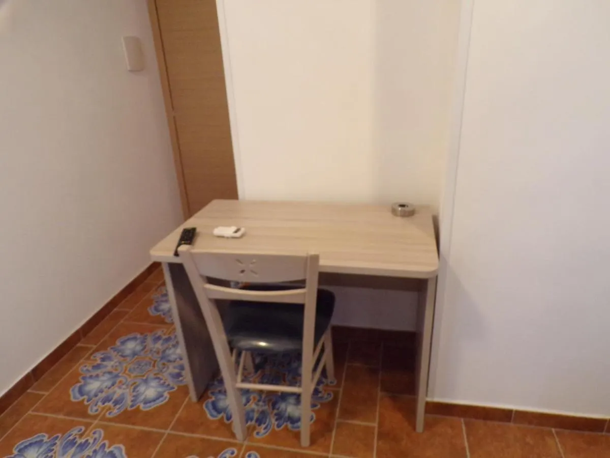 Nuova Aurora Rent Rooms Roccalumera Italia