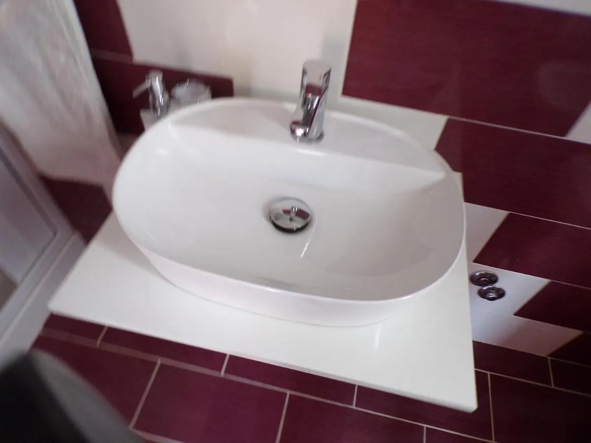 Nuova Aurora Rent Rooms Roccalumera Pensión
