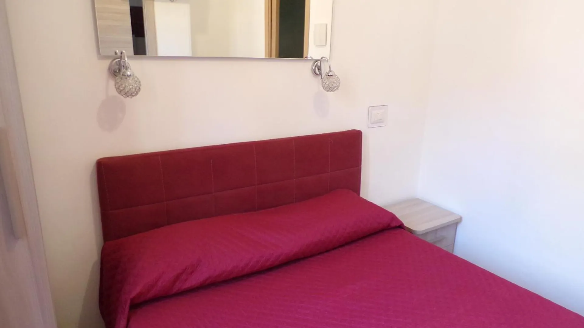 Guest house Nuova Aurora Rent Rooms Roccalumera Italy