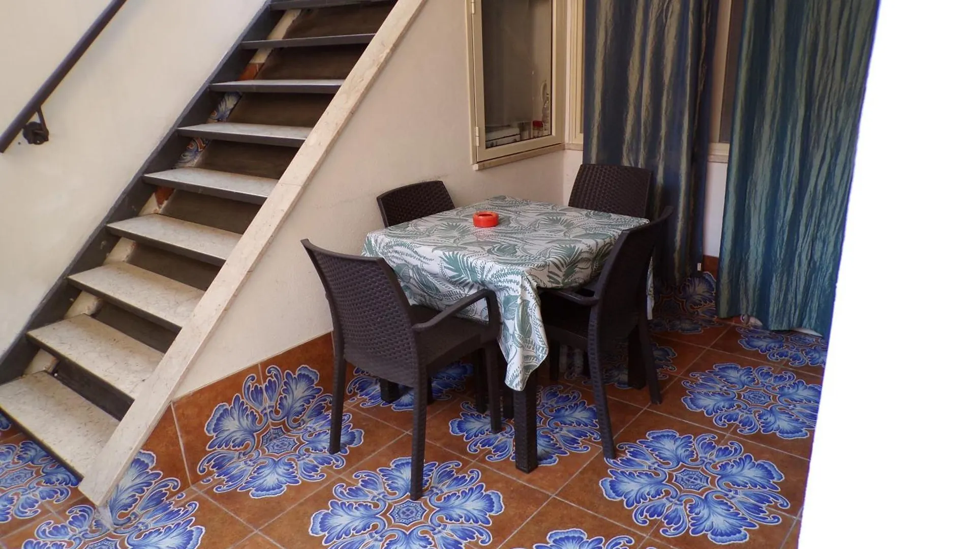 Guest house Nuova Aurora Rent Rooms Roccalumera Italy